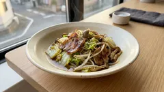 塩こしょうだけでここまでおいしい：白菜・もやし・豚こまのさっと炒め